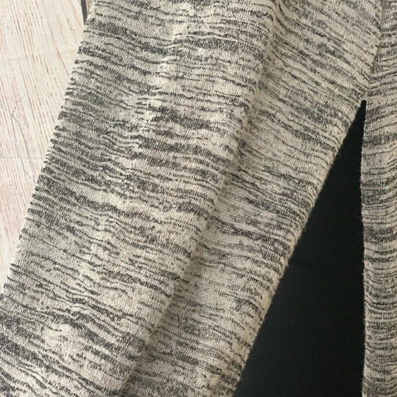 LuLaRoe Joy Vest - Picture 2 of 3